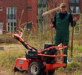 Frezen, spitten en planten maar!