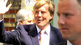 Willem Alexander bezoekt dakpark