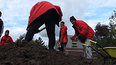 Buitenplaats Spangen - Werken op de dijk.