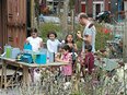 Vogelhuisjes voor het Oleanderplein